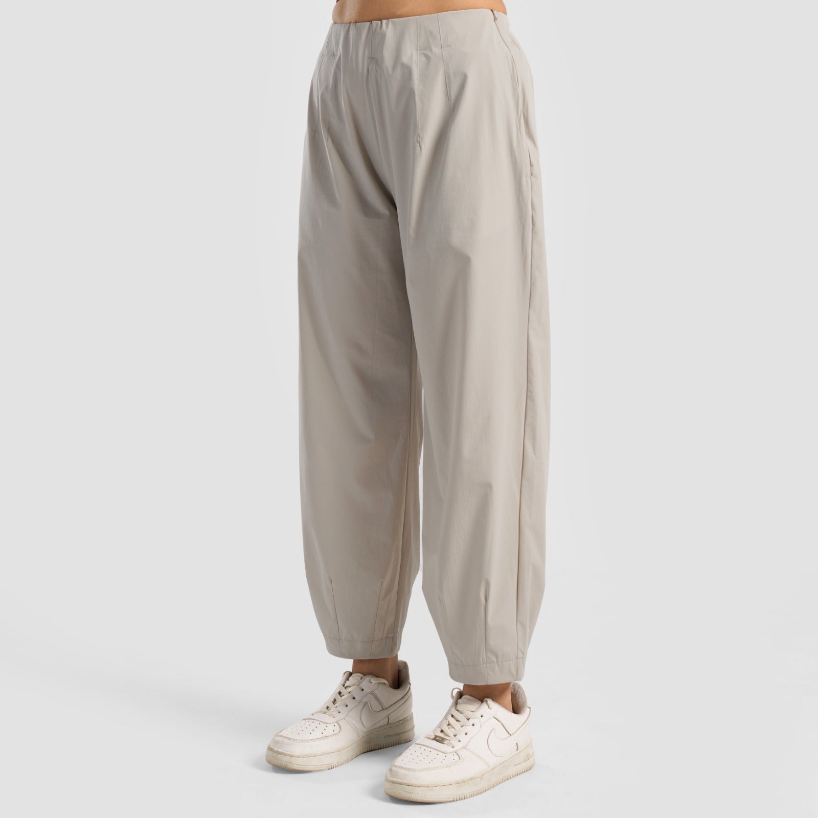 Dynamic Balloon Trousers (Cream)