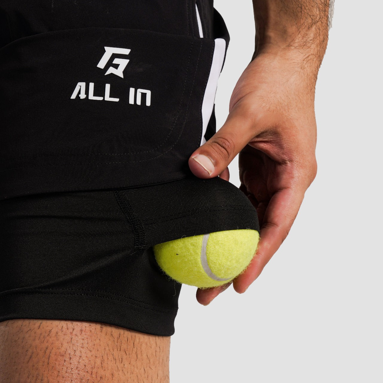 Swift Shorts (Black)