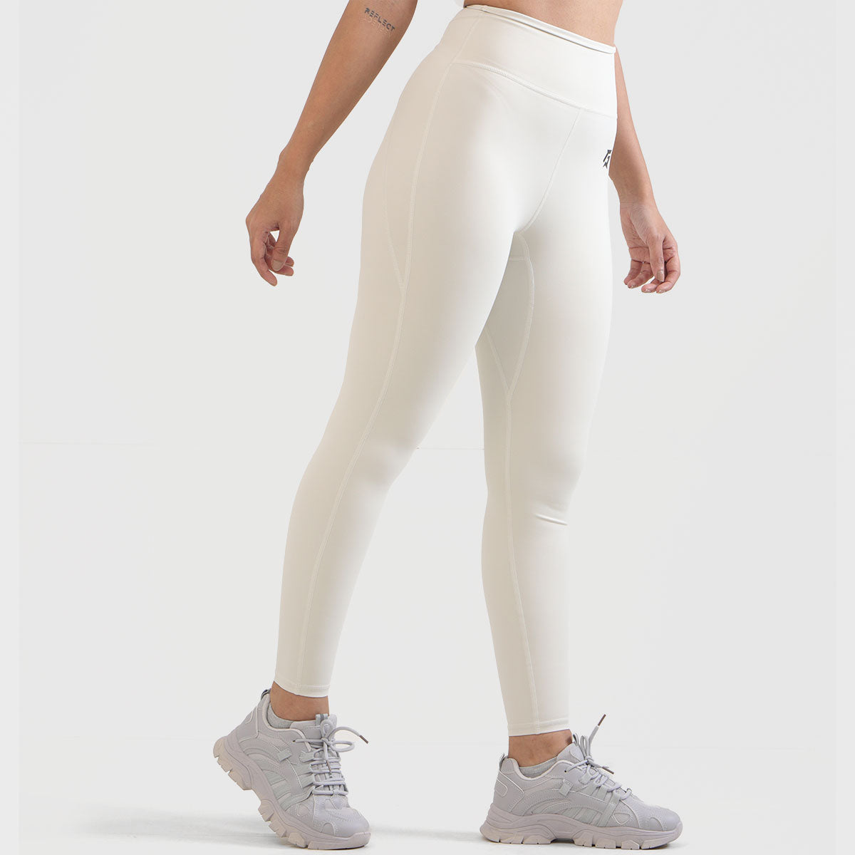 Curvet Leggings (Cream)