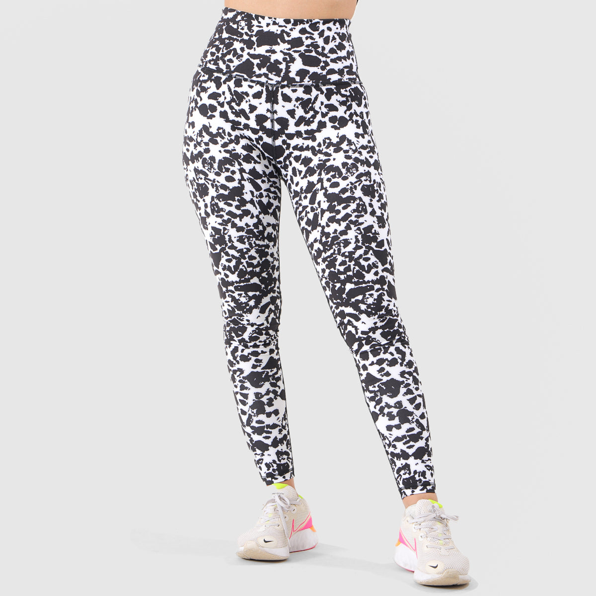 Dalmatian Textured Leggings (White)