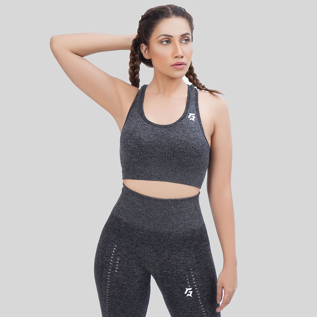 Excel Seamless Sports Bra (Black)