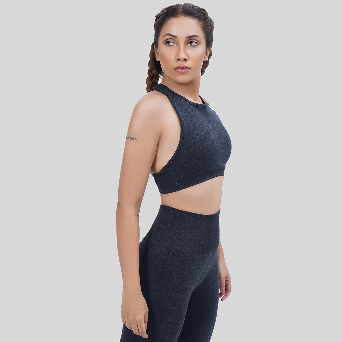 Edge Seamless Sports Bra (Black)