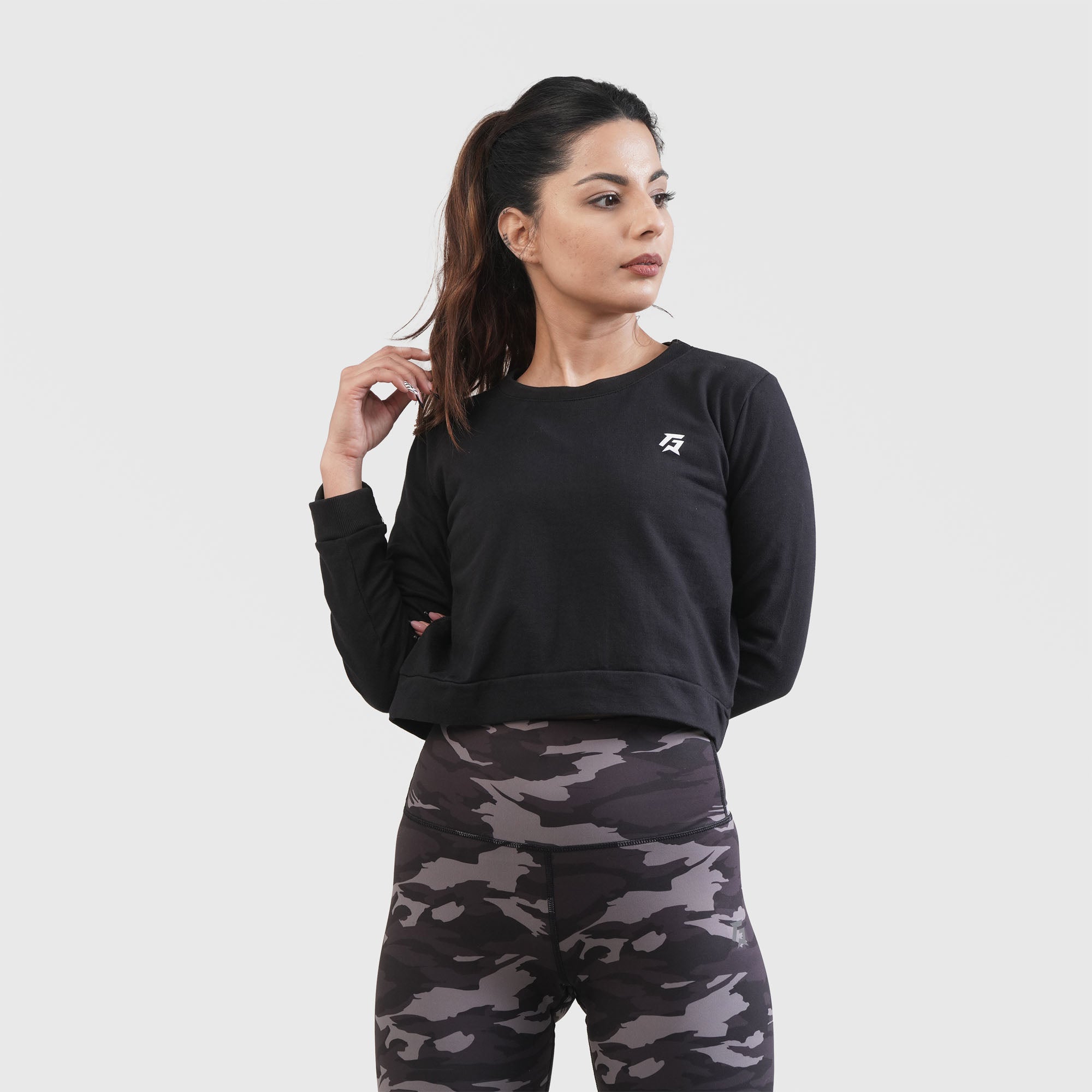 GA Cropped Sweat Shirt (Black)